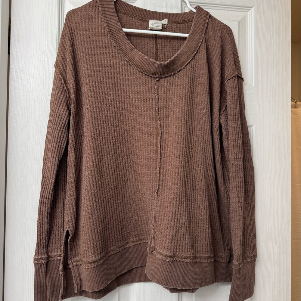 Buckle Brown Women's Sweater